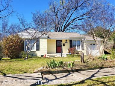 Main picture of 10637 Cayuga Dr