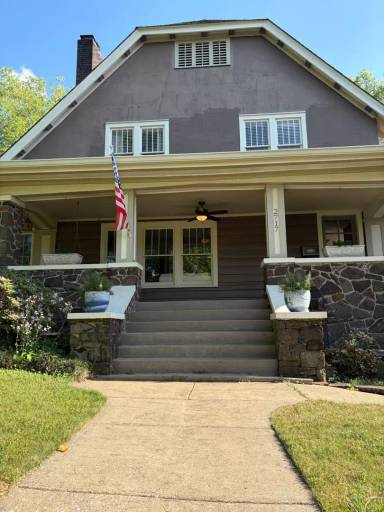 Main picture of 2717 Caldwell Ave S