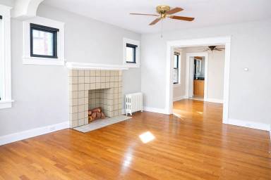 Main picture of 900 S Trenton Ave