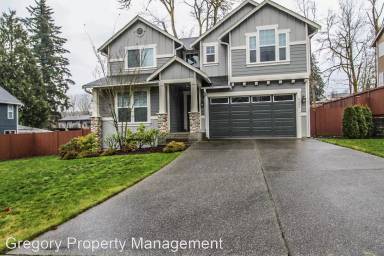 Main picture of 5207 NE 25th St