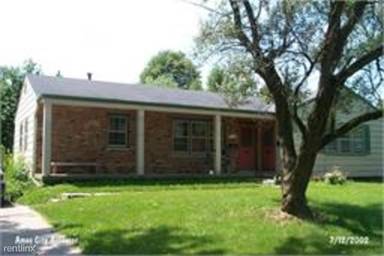 Main picture of 4002 Quebec St