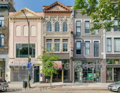 Main picture of 209 E Broad St