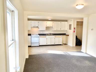 Main picture of 24 Main St