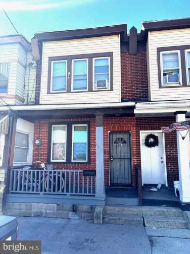 Main picture of 917 Koehler St