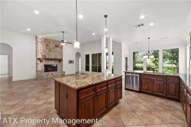 Main picture of 4609 Mont Blanc Dr