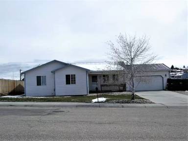 Main picture of 2023 S Melrose St