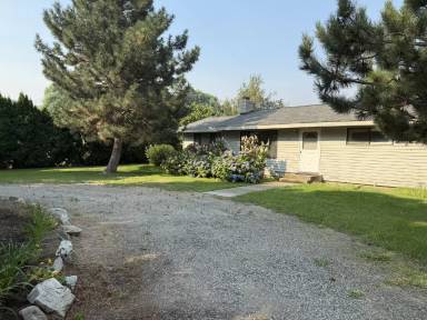 Main picture of 22 Dietrich Rd