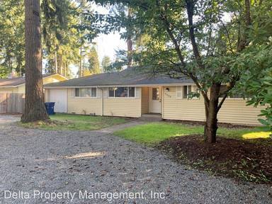 Main picture of 7525 123rd Ave NE