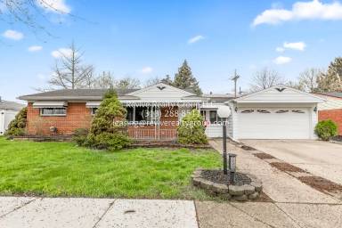 Main picture of 7223 Mohawk St