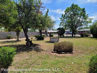 Main picture of 1328 E Roeser Rd