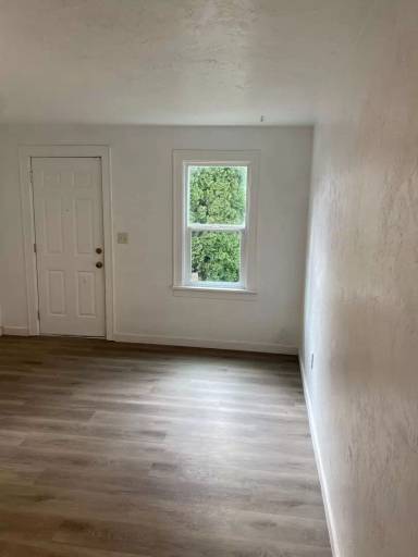 Main picture of 22 E St