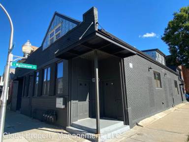 Main picture of 2657 W Luther St