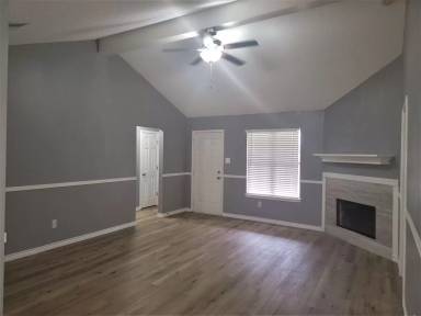Main picture of 1916 79th St