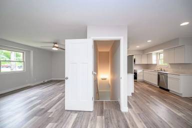 Main picture of 4303 W Georgetown Dr