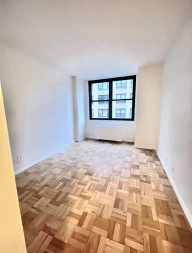 Main picture of 333 E 49th St Apartments