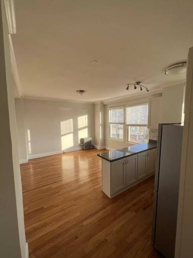 Main picture of Lakeshore Apartments LP