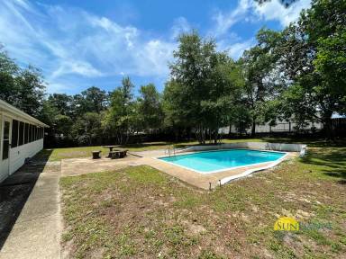 Main picture of 475 Andrew Dr