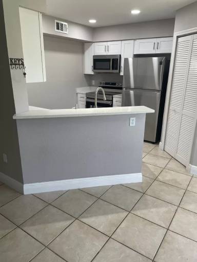 Main picture of 4808 Brighton Ter