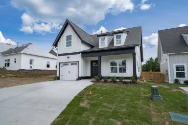 Main picture of Patton Crest Apartments