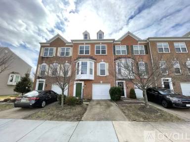 Main picture of 8203 Singleleaf Ln