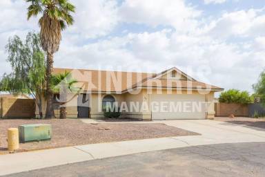 Main picture of 114 N Sierra Cir