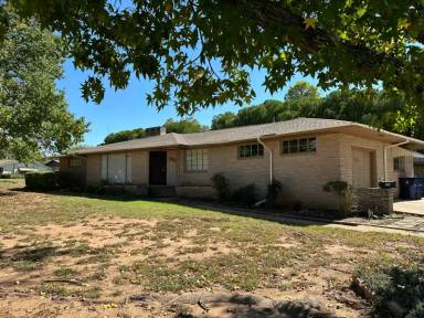 Main picture of 902 Northridge Dr