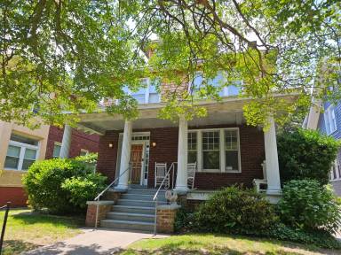 Main picture of 537 Washington Park