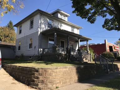 Main picture of 110 W High St