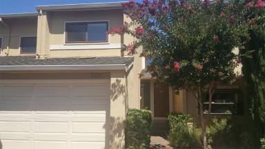 Main picture of 6662 Tradition Ct