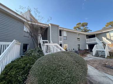 Main picture of 728 Azalea Dr