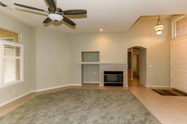 Main picture of 2150 W Via Delfini