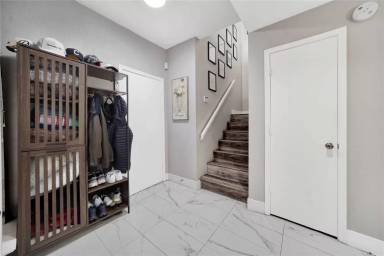 Main picture of 8518 Coppertowne Ln