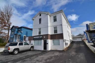 Main picture of 2908 Memorial Ave