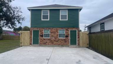 Main picture of 1705 Louisa St