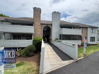Main picture of 2527 Gatehouse Ln