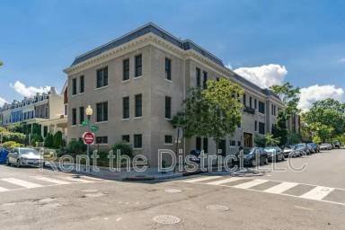 Main picture of 1708 Newton St NW