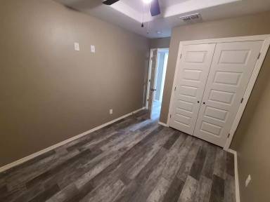 Main picture of 15892 Washington Palm