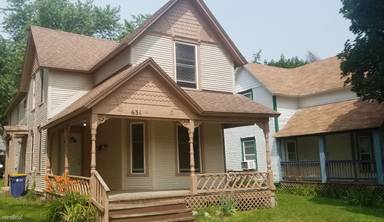 Main picture of 607 Prospect Ave NE