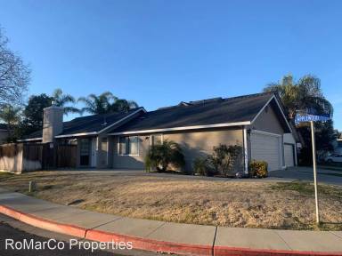 Main picture of 1807 Beachwood Cmn