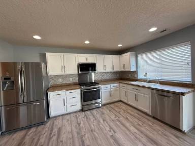 Main picture of 7516 S Dour St