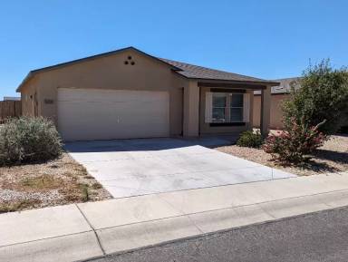 Main picture of 123 E Watson Pl
