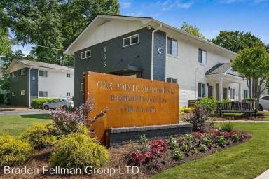 Main picture of Oak Pointe Apartments