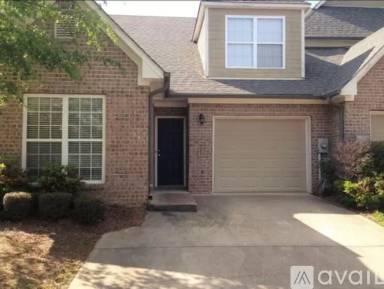 Main picture of 526 Reach Dr