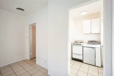 Main picture of 1311 E Camino Amapola