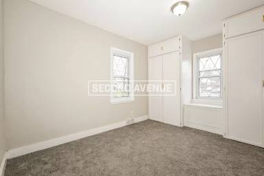 Main picture of 1030 Franklin Dr