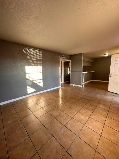 Main picture of Shady Oaks Apartments