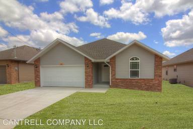 Main picture of 108 Liberty Square Dr