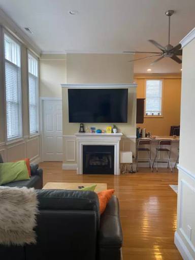 Main picture of 349 Fulton St