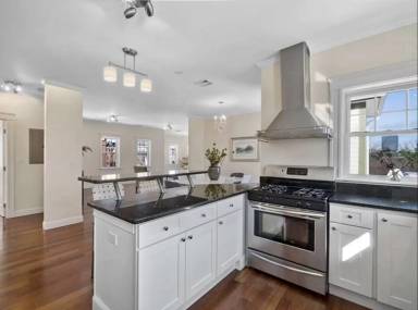 Main picture of 15 Millmont St