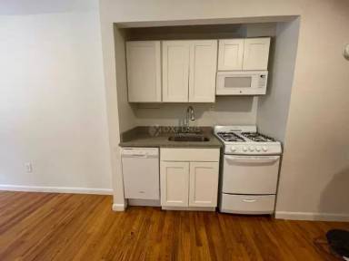 Main picture of Blue 8 Realty